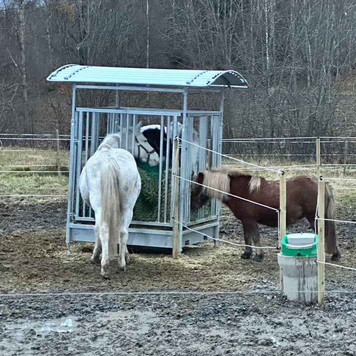 Nett for rundballer, 180 x 180 cm, SlowFeeder