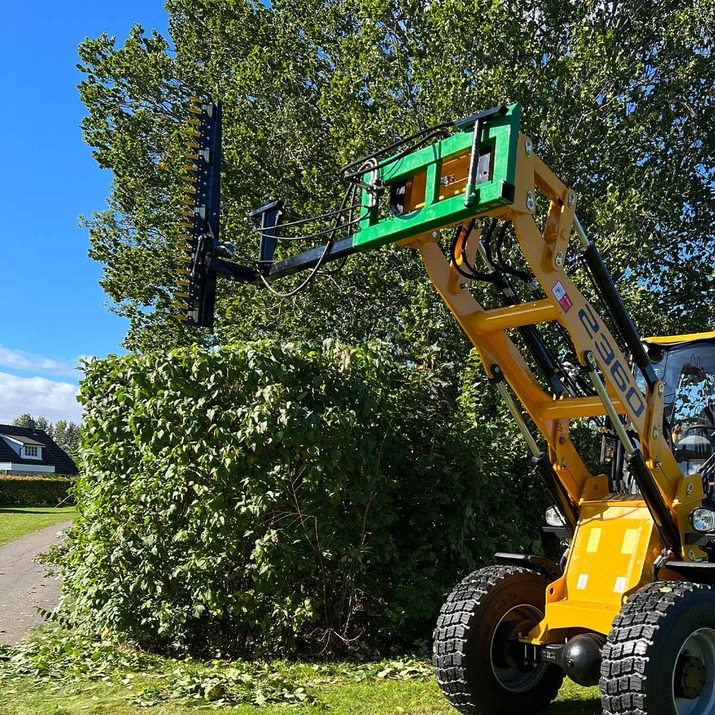 Hekklipper til frontlaster med boltbar Trima-feste