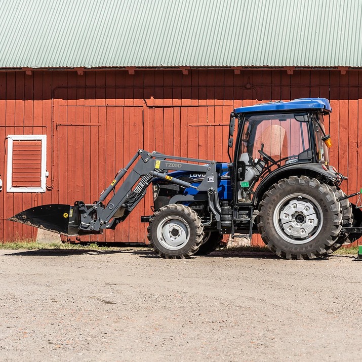 Traktor Lovol 75 hk 4WD med frontlaster, Stage V