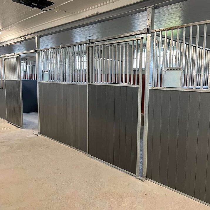 Front med skyvedør 3,5 m inkl. plastplank, SWE