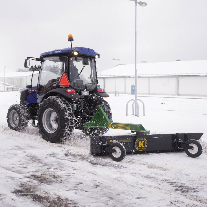 Traktor Lovol 50 hk 4WD med frontlaster, Stage V