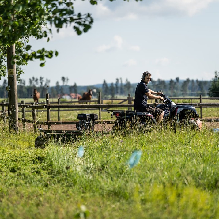 ATV-klipper med luke, 1,2 m, 15 hk