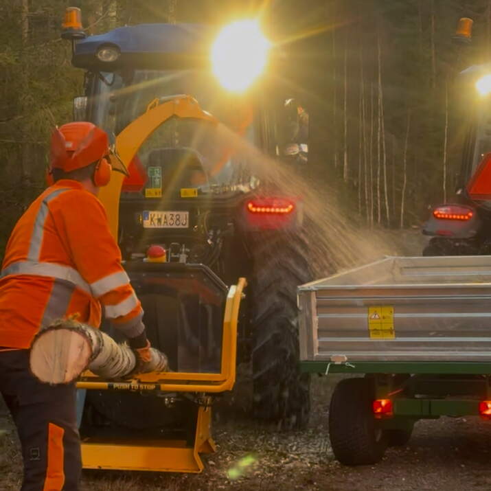 Fliskutter 150, med hydraulisk innmating