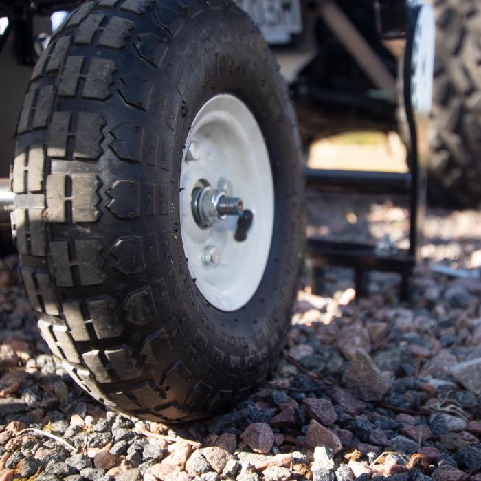 Gårdsharv ATV med justerbart chassis og drag