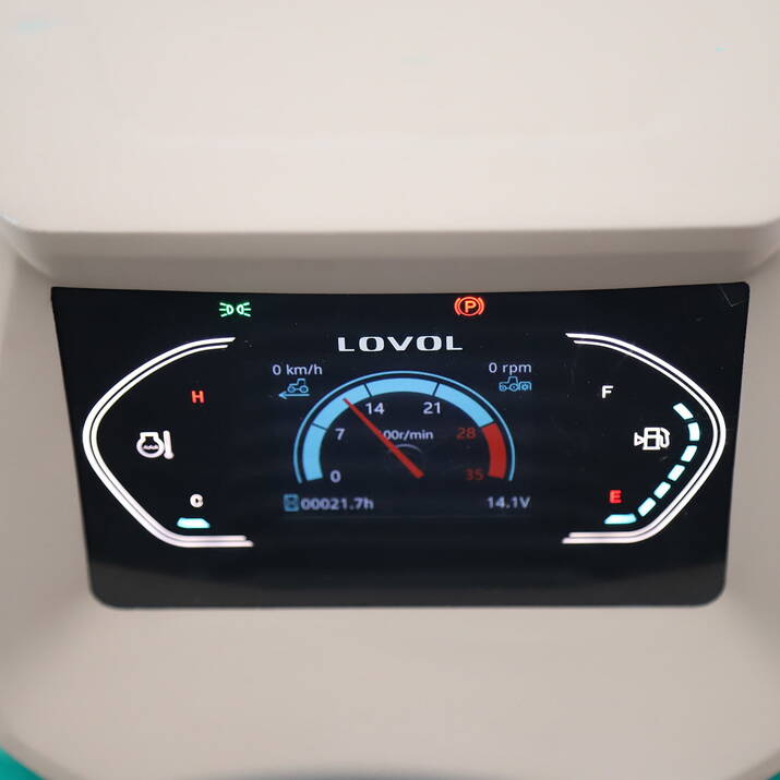 Kompakttraktor Lovol 25 hk med frontlaster, uten hytte 