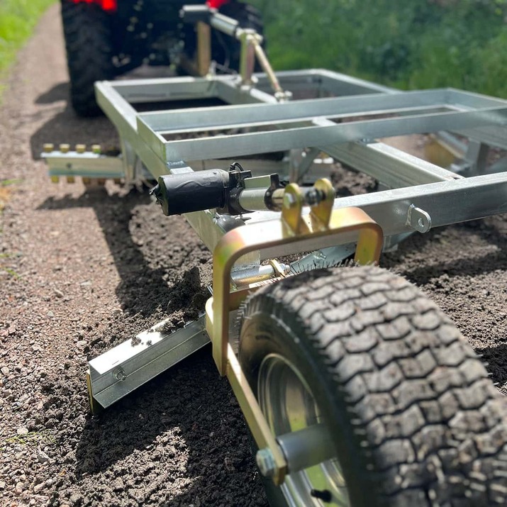 Veislådd til ATV med 3 skjær og med elektrisk hev- og senkbar funksjon
