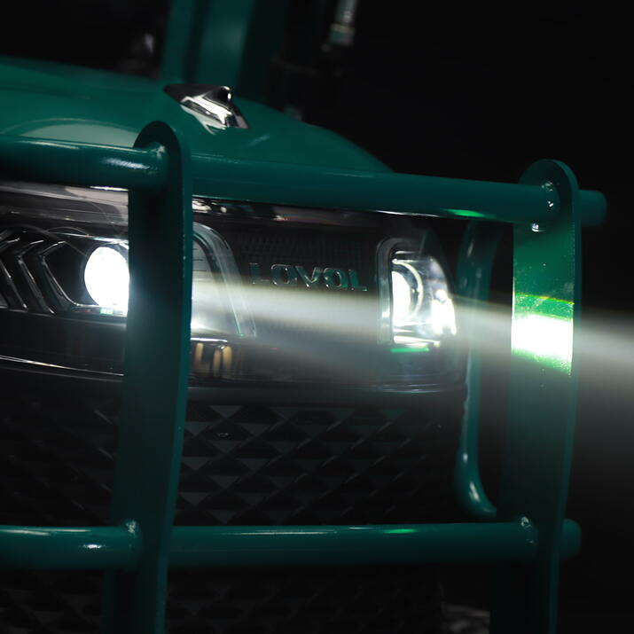 Kompakttraktor Lovol 25 hk med frontlaster, uten hytte 