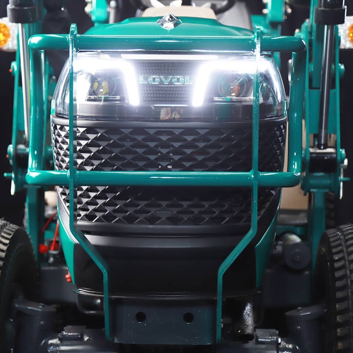 Kompakttraktor Lovol 25 hk med frontlaster, uten hytte 