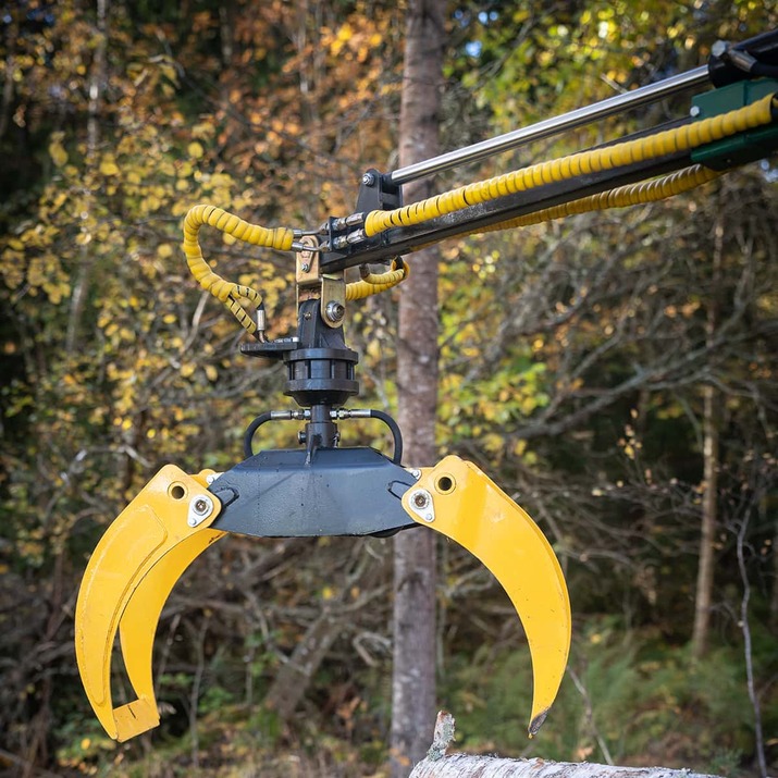 Skogsvogn ATV 3 tonn, med kran 4,2 m