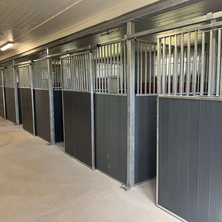 Front med skyvedør 3,5 m inkl. plastplank, SWE