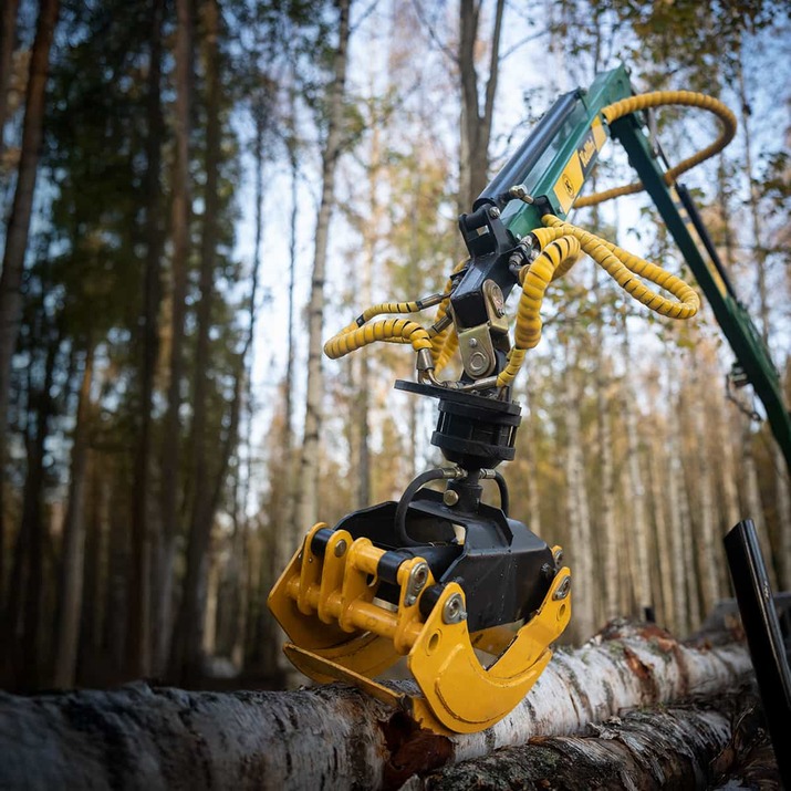 Skogsvogn ATV 3 tonn, med kran 4,2 m