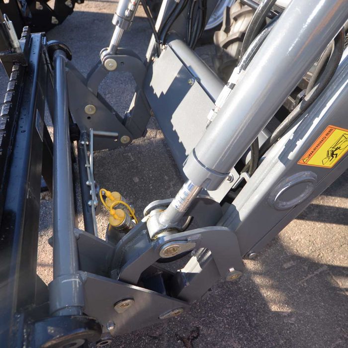 Frontlaster til traktor 35 hk, inkl. ventilpakke