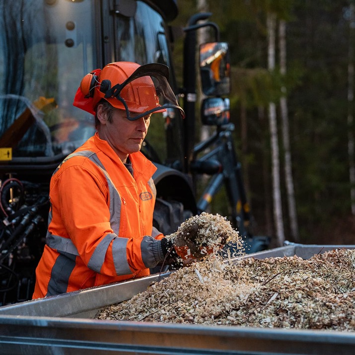 Fliskutter 150, med hydraulisk innmating