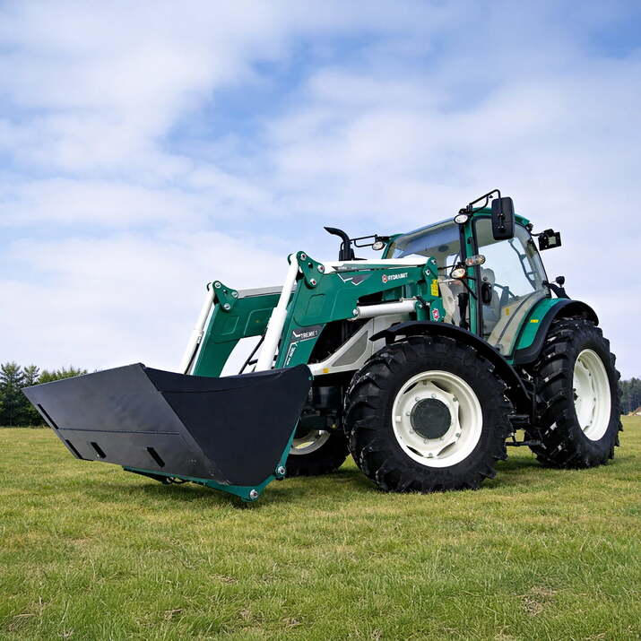 Traktor Lovol 110 hk 4WD med frontlaster 