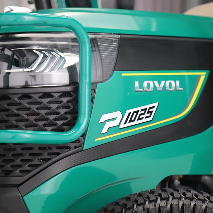 Kompakttraktor Lovol 25 hk med frontlaster, uten hytte 