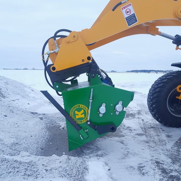 Sandspreder 1,8 m, frontmontert, Trima