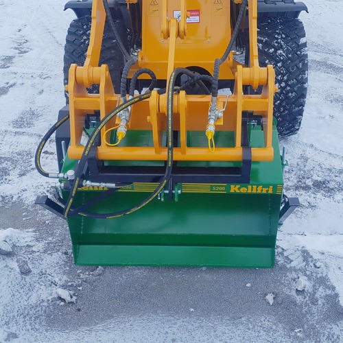 Sandspreder 1,1 m, frontmontert, Euro 