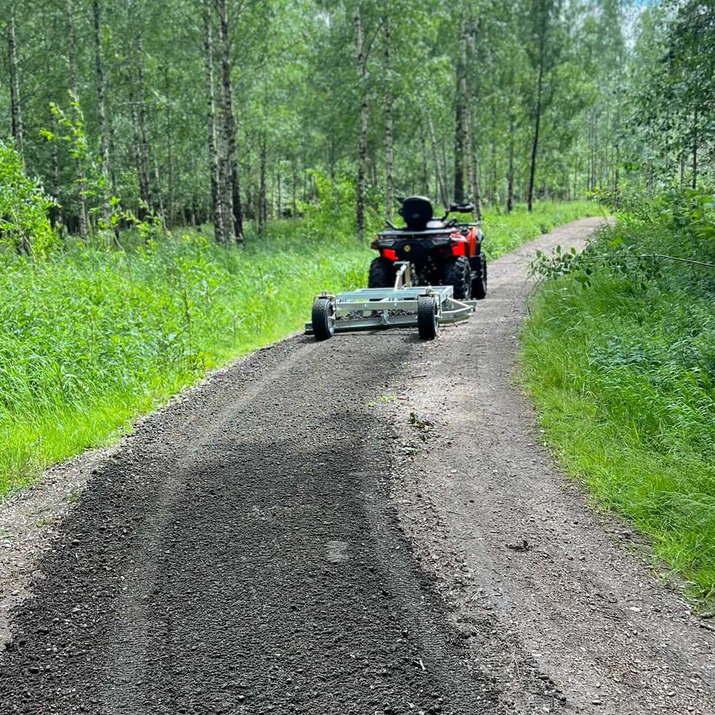 Veislådd til ATV med 3 skjær og med elektrisk hev- og senkbar funksjon