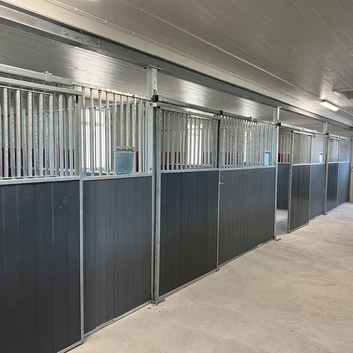 Front med skyvedør 3,5 m inkl. plastplank, SWE