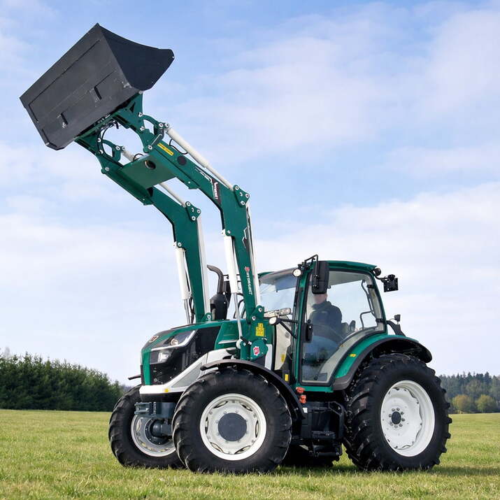 Traktor Lovol 110 hk 4WD med frontlaster 