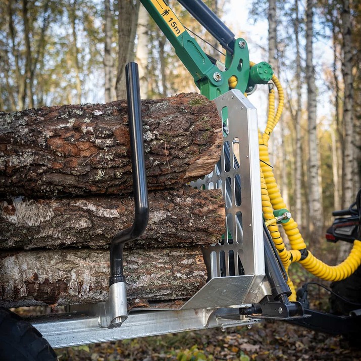 Skogsvogn ATV 3 tonn, med kran 4,2 m