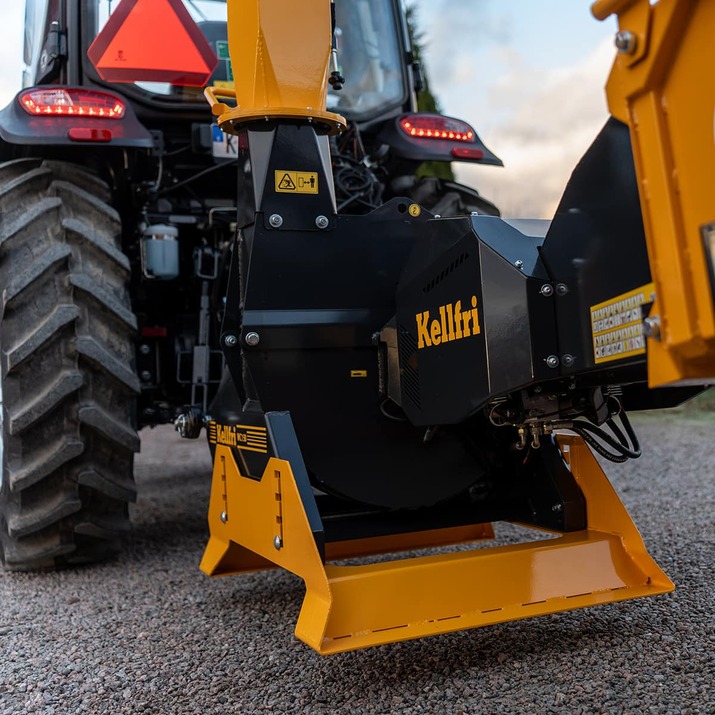 Fliskutter 150, med hydraulisk innmating