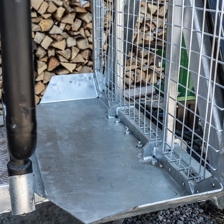 Skogsvogn ATV 3 tonn, med kran 4,2 m