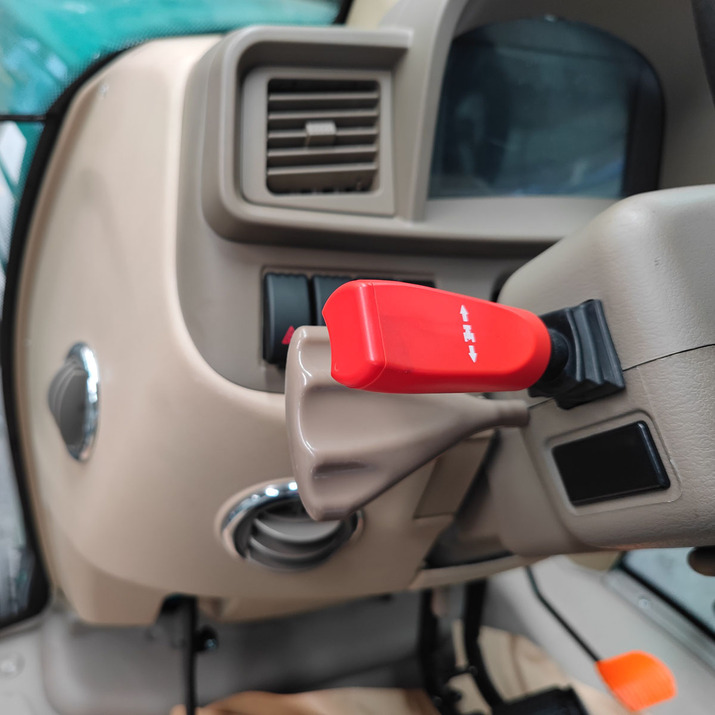 Traktor Lovol 110 hk 4WD