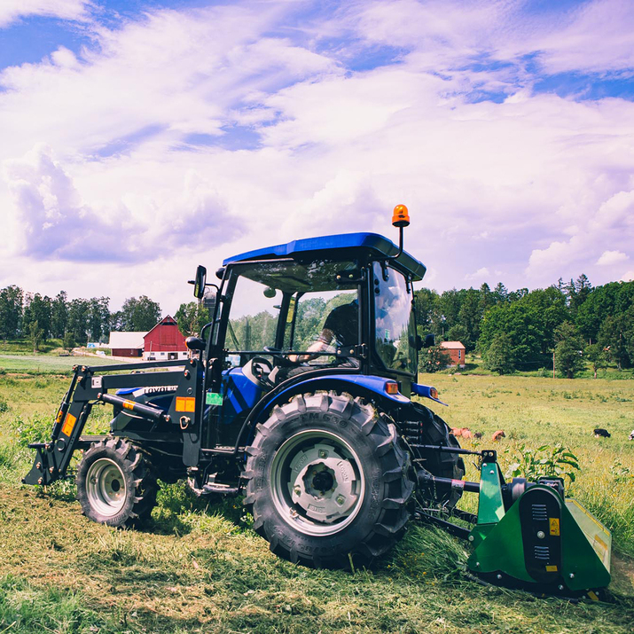 Traktor Lovol 25 hk med frontlaster Stage V